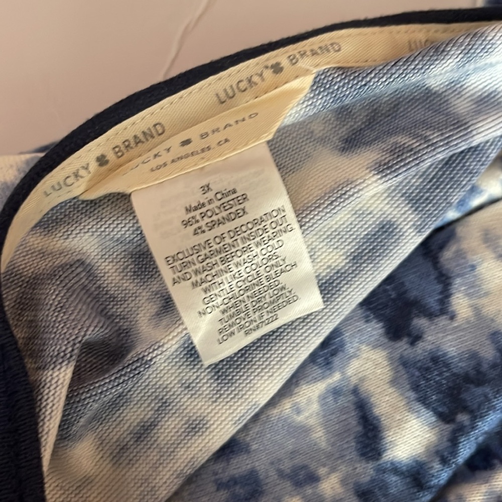 Lucky brand 4 pieces pajama set ,brand new - Picture 10 of 12